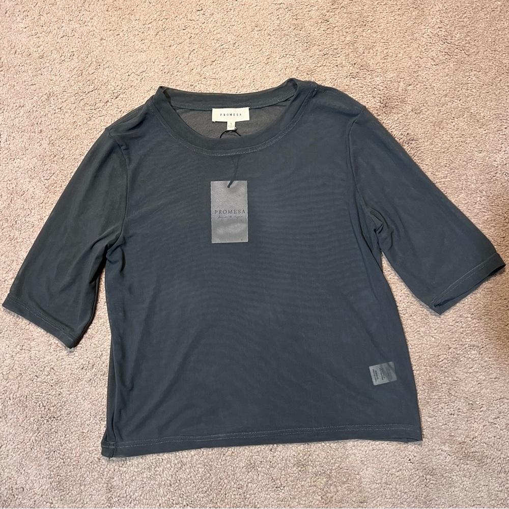 🩶Promesa Gray Mesh Tshirt🩶